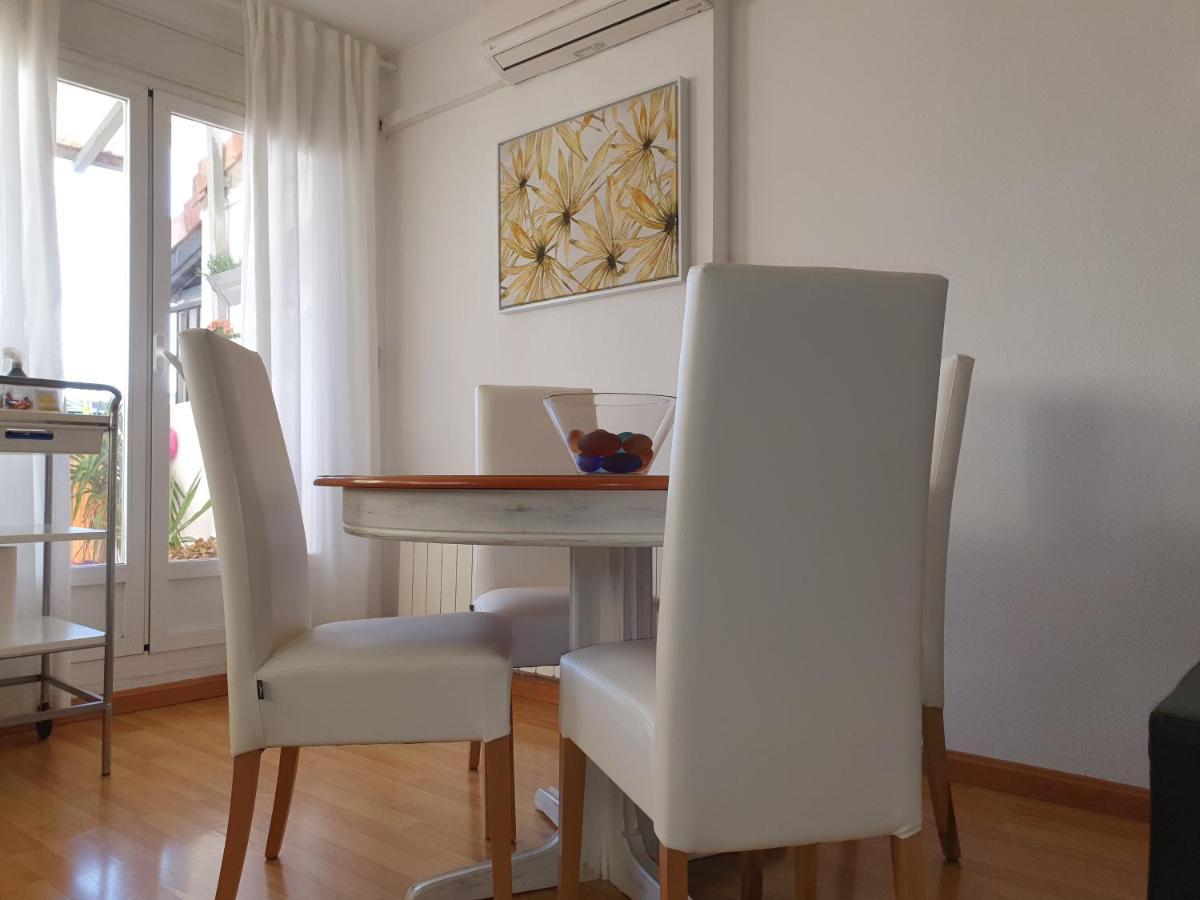 Atico Muy Luminoso Con Parking, Appartement Zaragoza Buitenkant foto